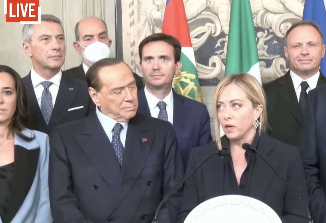 Consultazione lampo del cdx al Quirinale. Meloni "La coalizione ha