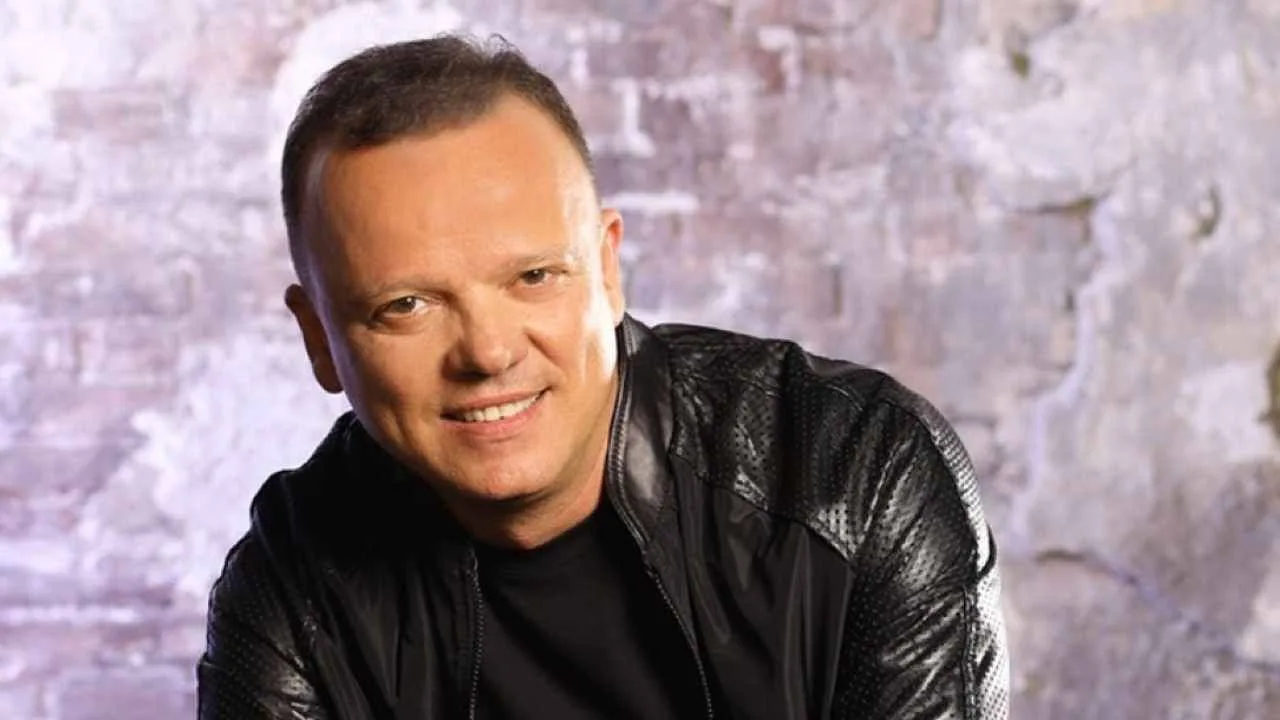 Gigi D'Alessio e la dedica speciale