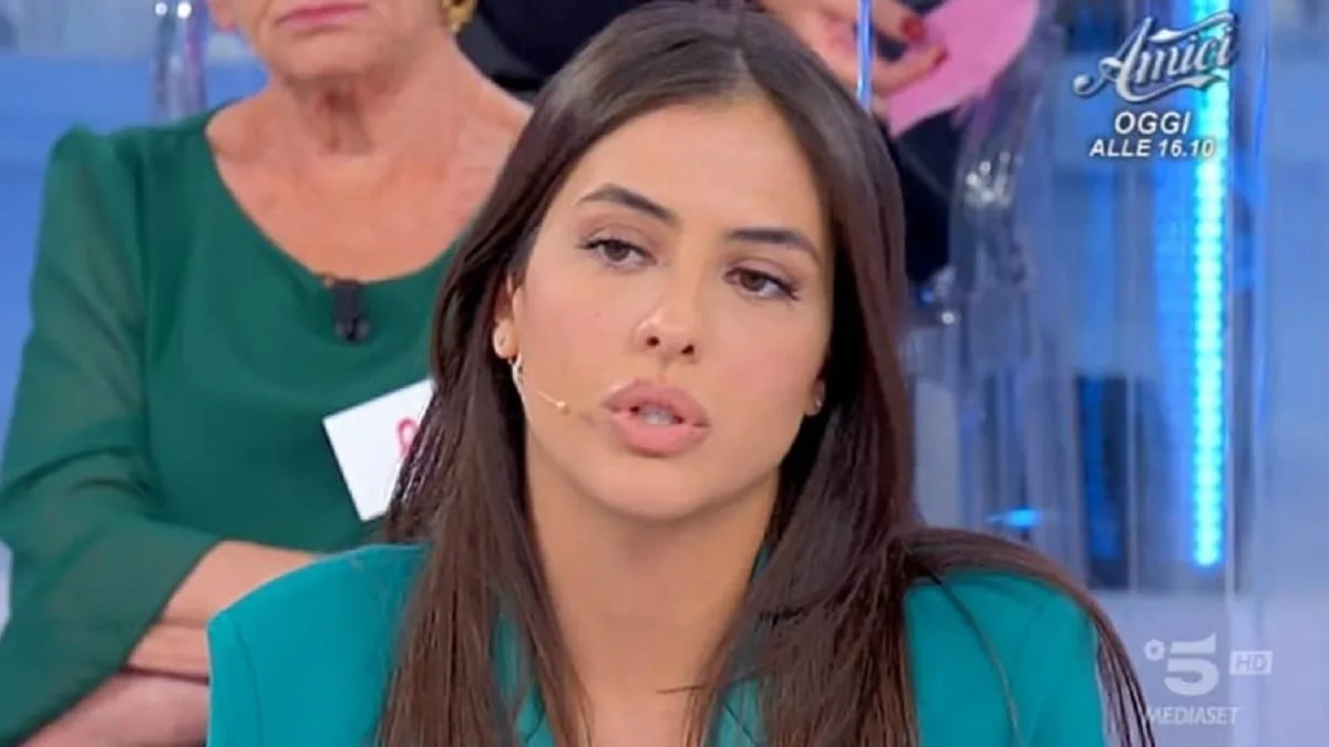 foto uomini e donne