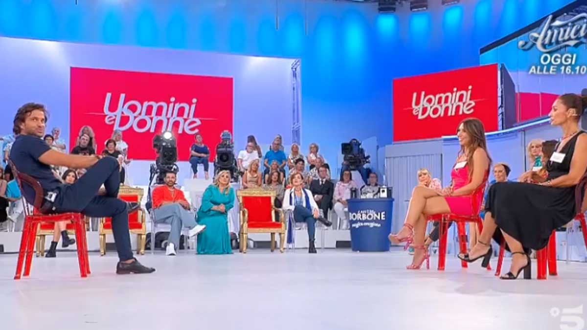 foto uomini e donne oggi claudio alessio barbara