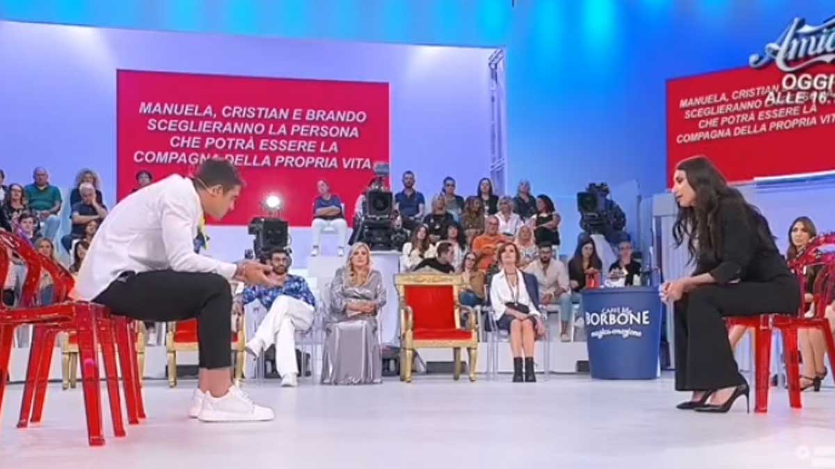 foto Uomini e donne 4 ottobre Manuela Carriero Carlo Marini