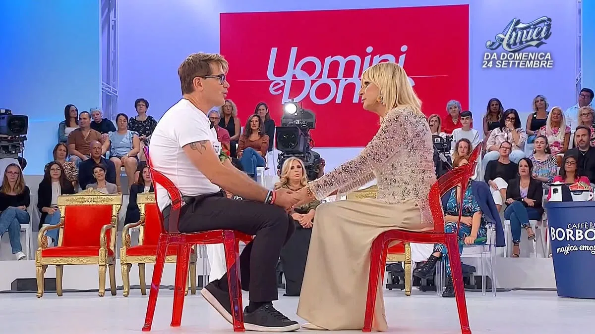 foto Uomini e Donne 2 ottobre Gemma Galgani Maurizio