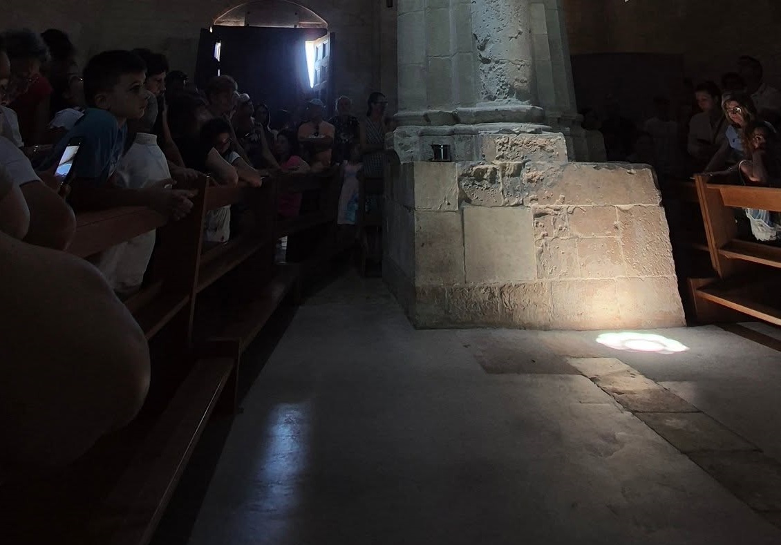 la teofania del sole a san leonardo di siponto da Ilsipontino.net la teofania del sole a san leonardo di siponto