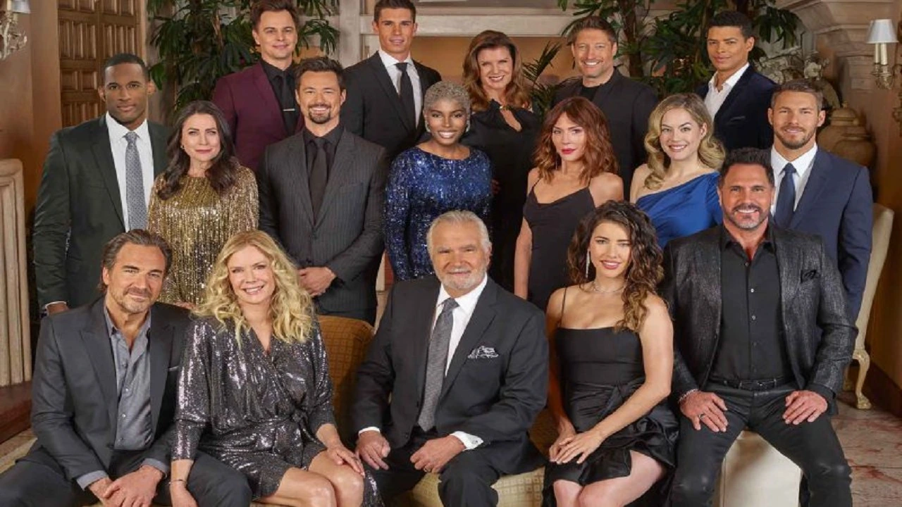 Beautiful, spoiler 18 novembre: il bacio che sconvolgerà tutti