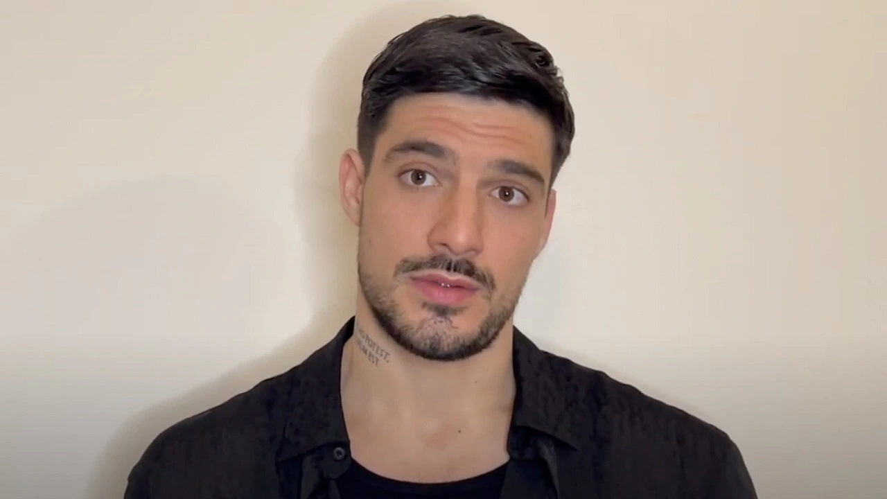 Lorenzo Spolverato rompe il silenzio: cosa è successo a Napoli?