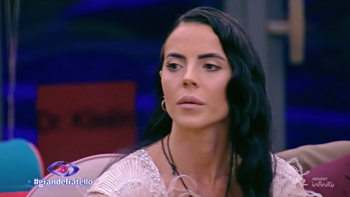 Shaila Gatta sbotta al GF