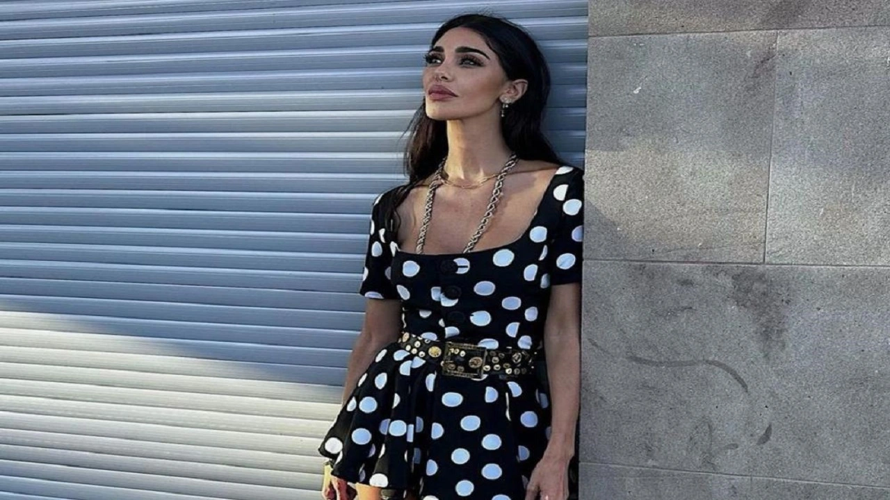 Belen Rodriguez: lo scoop su di lei e la sorella Cecilia
