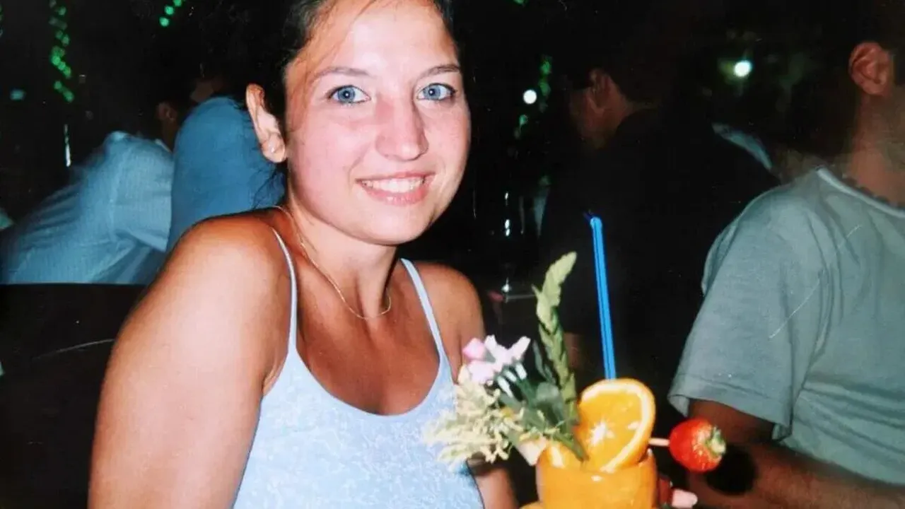 Chiara Poggi, la verità ribaltata: impronte, DNA e confessioni scritte