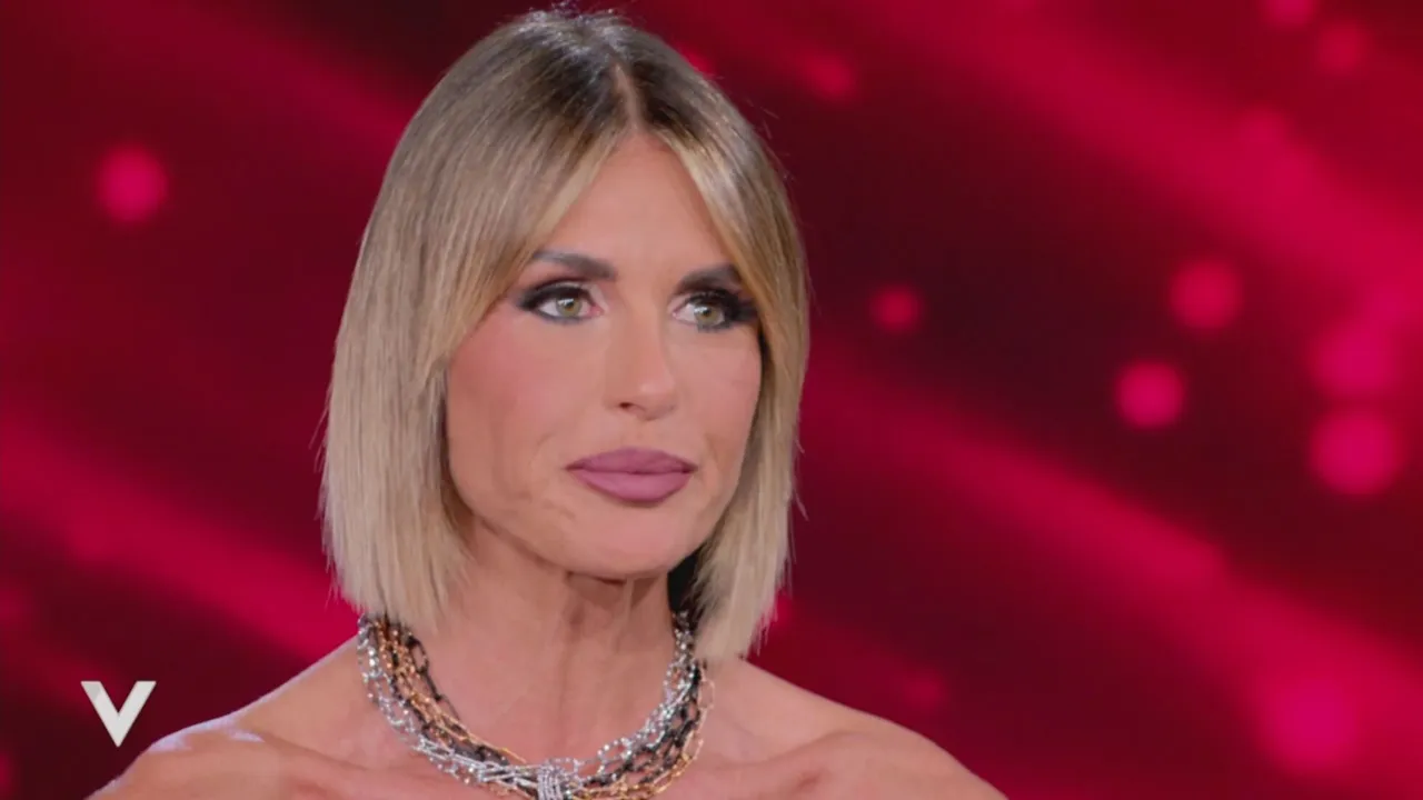 Arianna David: da Miss Italia al tentato suicidio