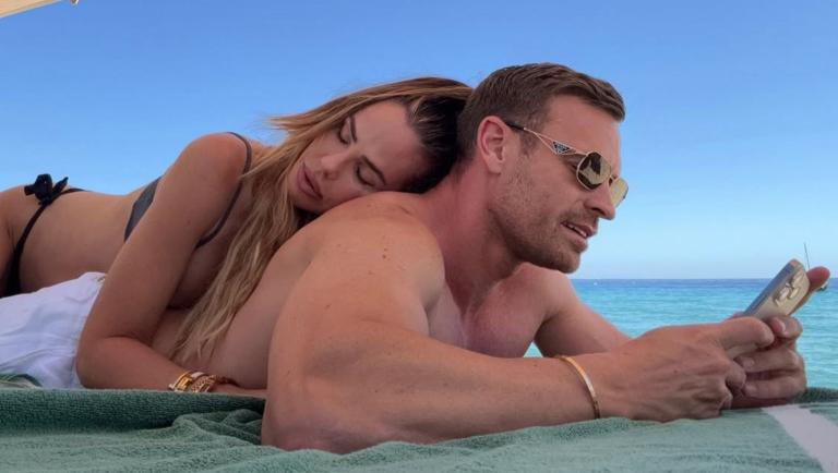 Ilary Blasi Bastian costa azzurra