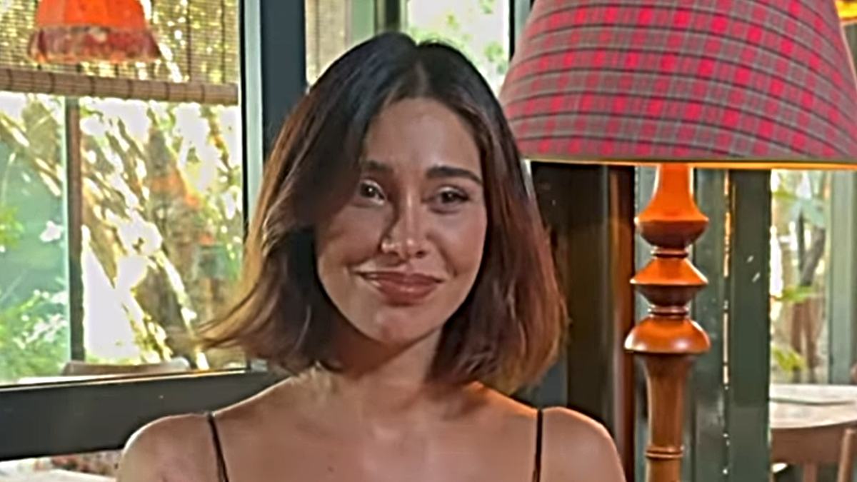 Belen Rodriguez pizzicata con il nuovo fidanzato