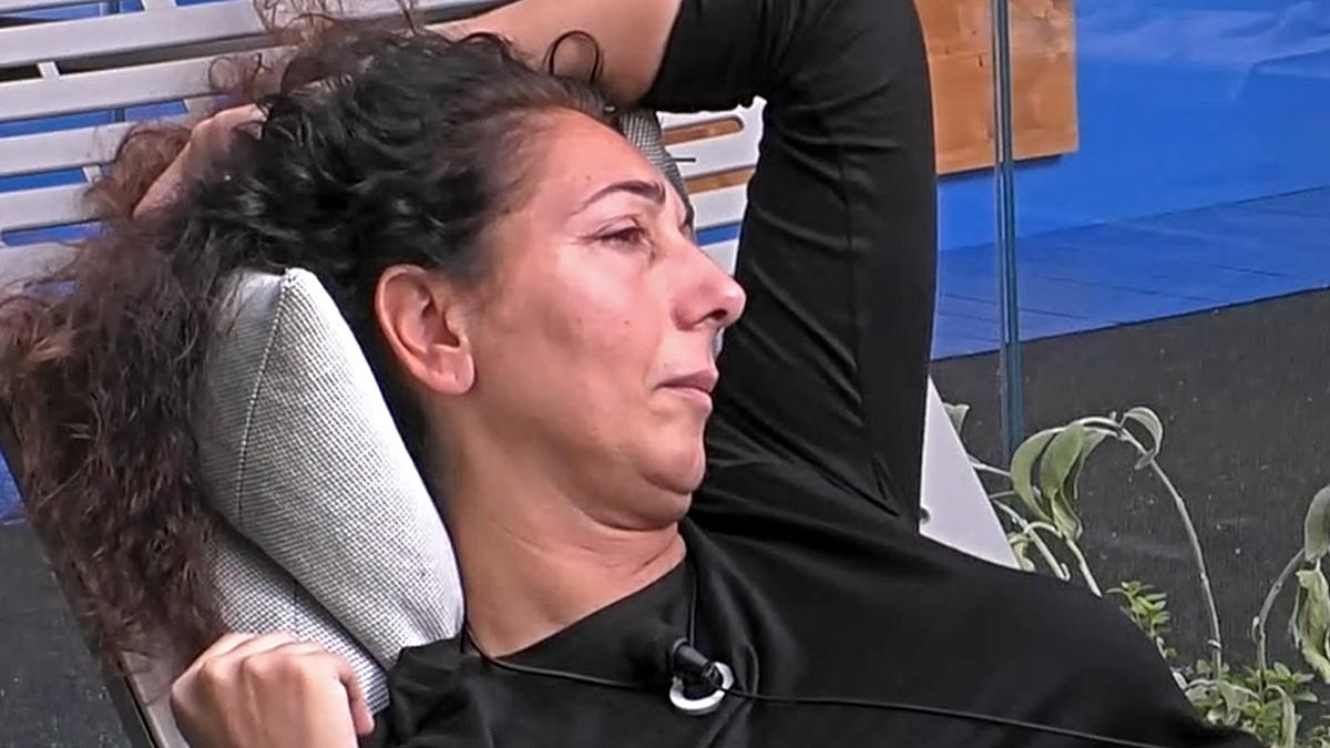 Donatella Mercoledisanto in preda allo sconforto al Grande Fratello