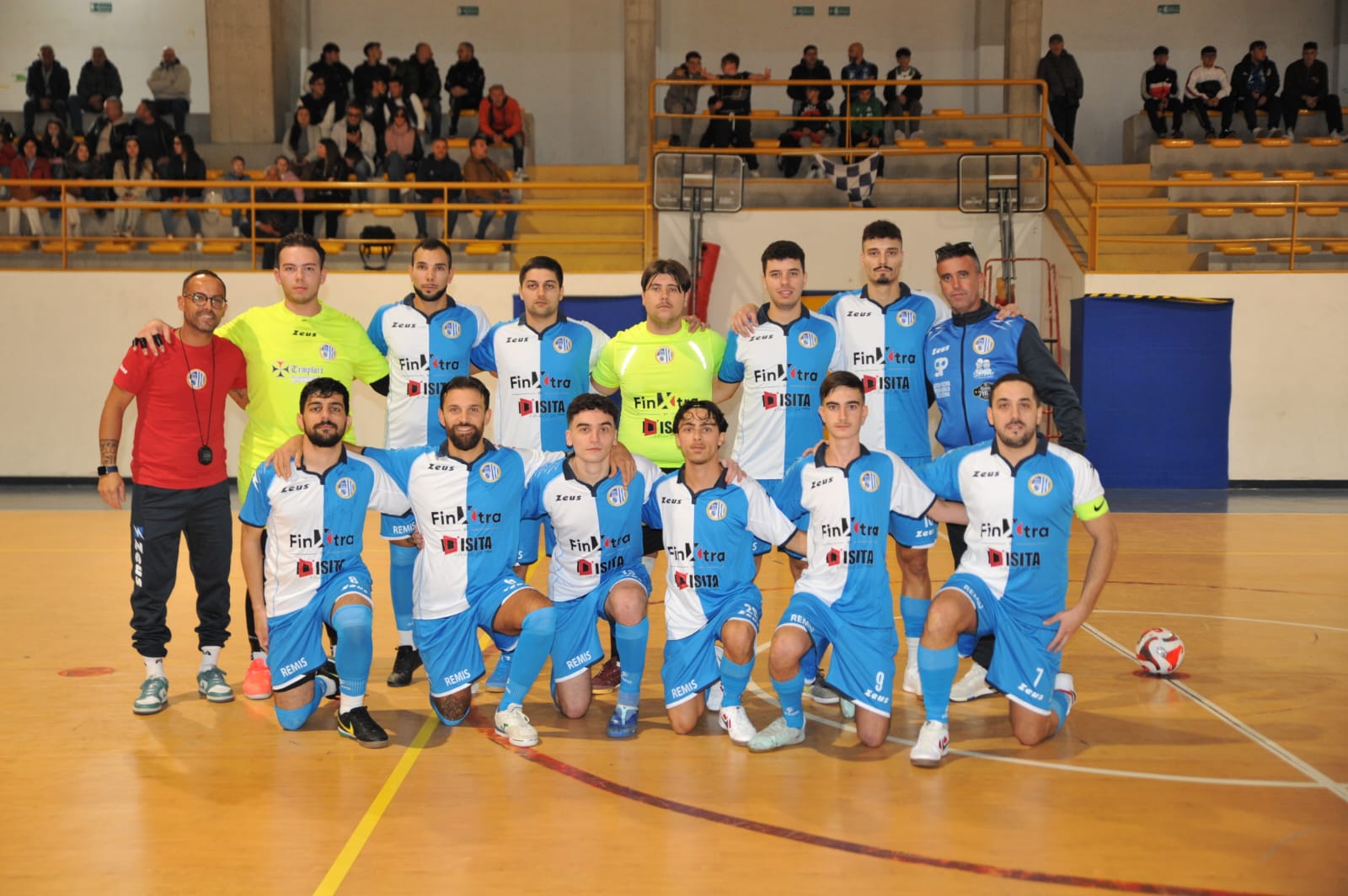 La rosa del Monte Sant'Angelo C5 nella prima giornata di Serie C2.