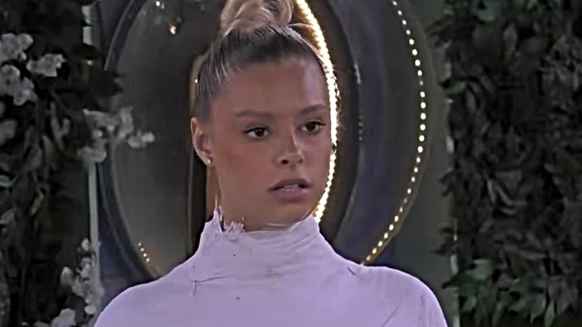 Grande Fratello, nuovo malore per Giulia Soponariu