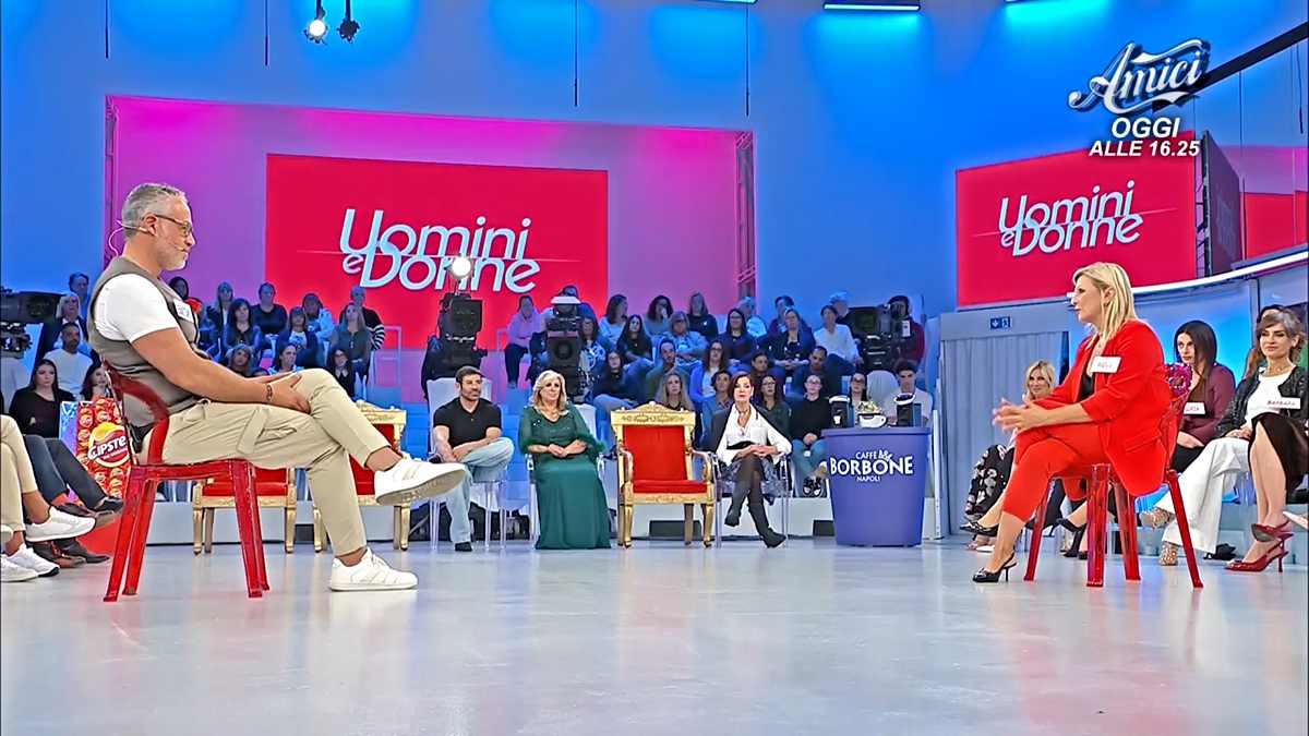 Uomini e Donne, la rivelazione di Sebastiano spiazza Magda