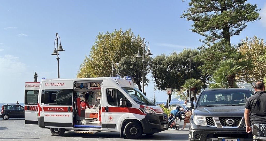 Maiori ambulanza