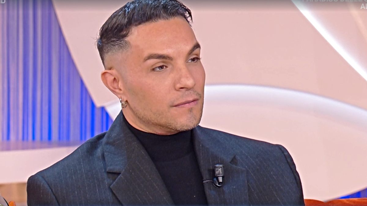 Marco Carta e il drammatico passato, non ha conosciuto suo padre