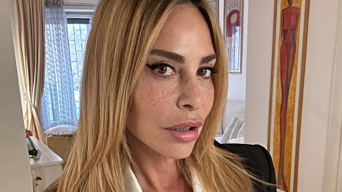 Stefania Orlando commenta lo scandalo su Alfonso Signorini
