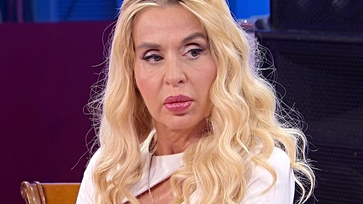 Valeria Marini, c'è stato un chiarimento con la madre