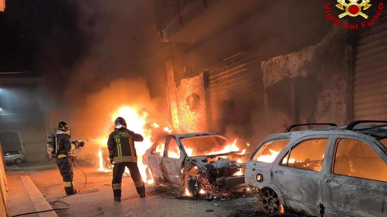 Bitonto auto distrutte