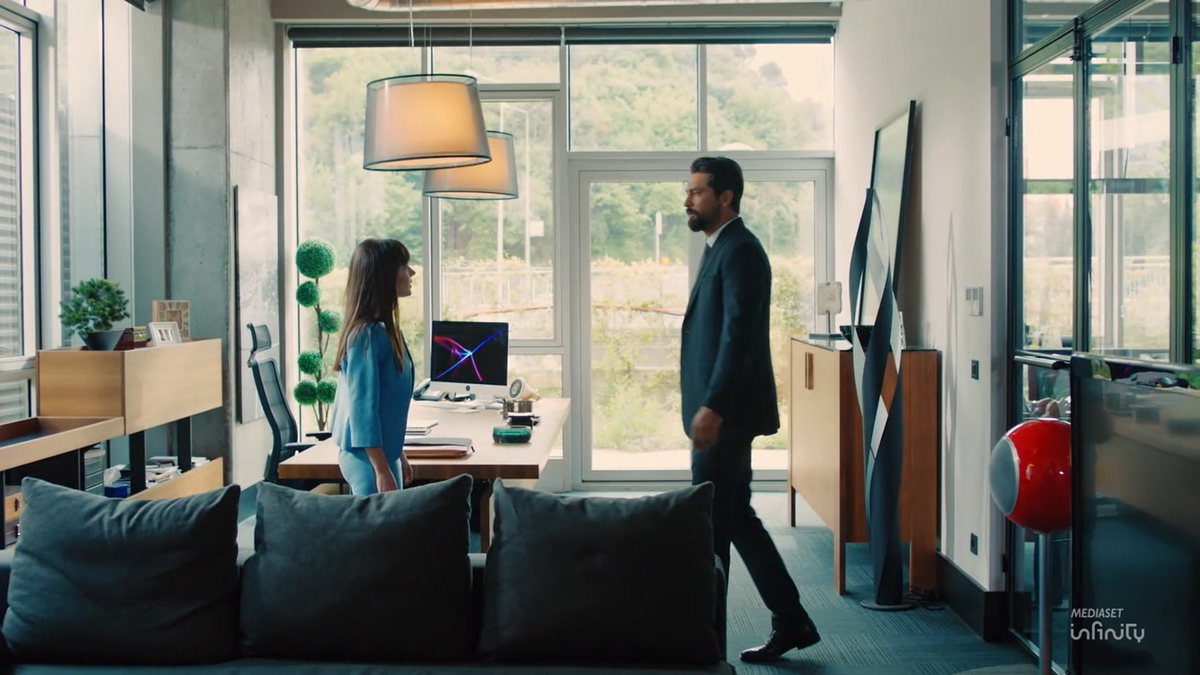 Forbidden Fruit, Zeynep e Alihan