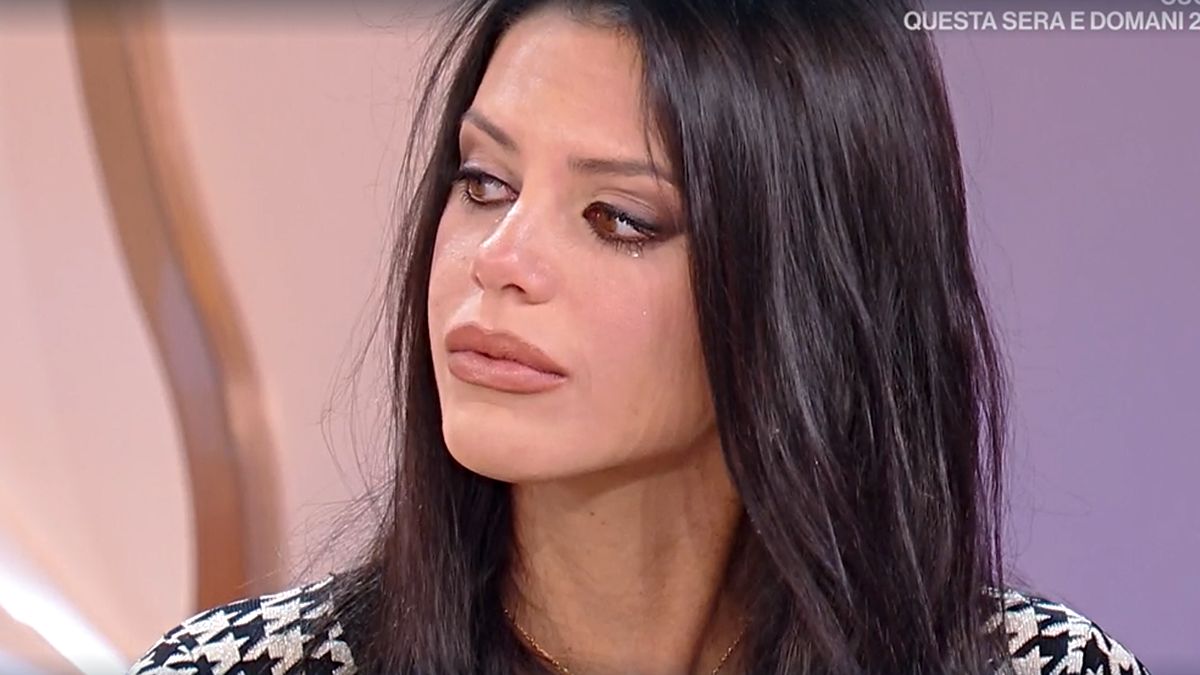 Antonella Fiordelisi, dolorosa confessione in lacrime