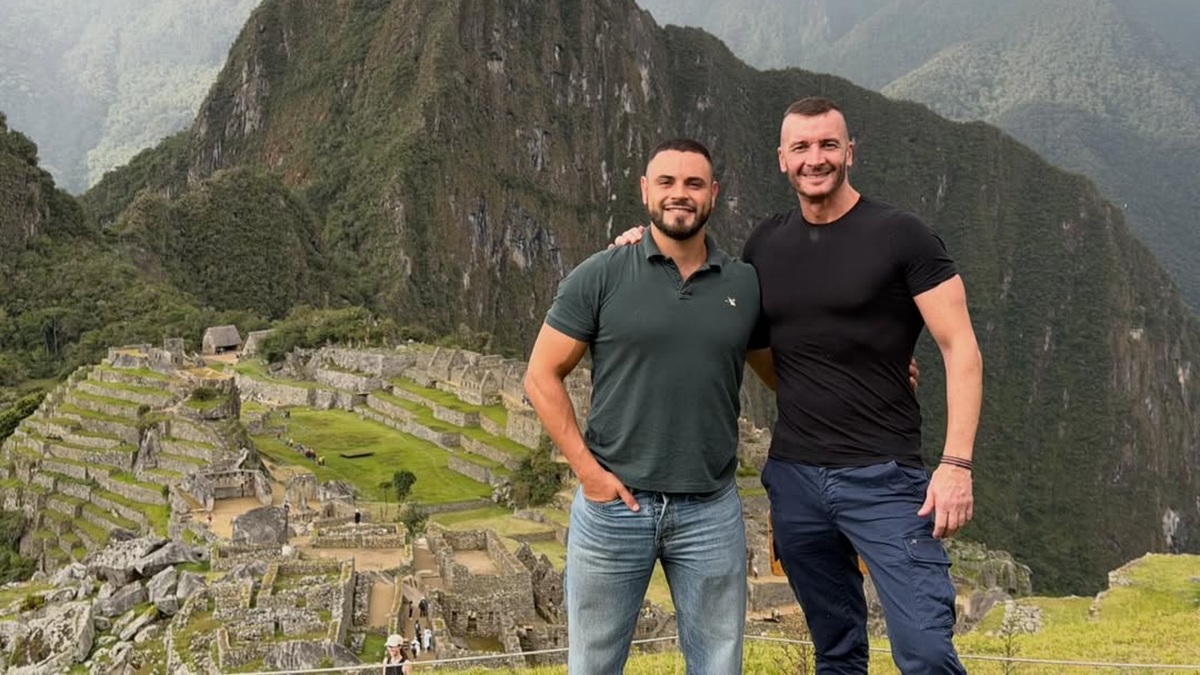 Chi è Alejandro, il compagno di Rocco Casalino età, carriera, vita privata e il loro legame