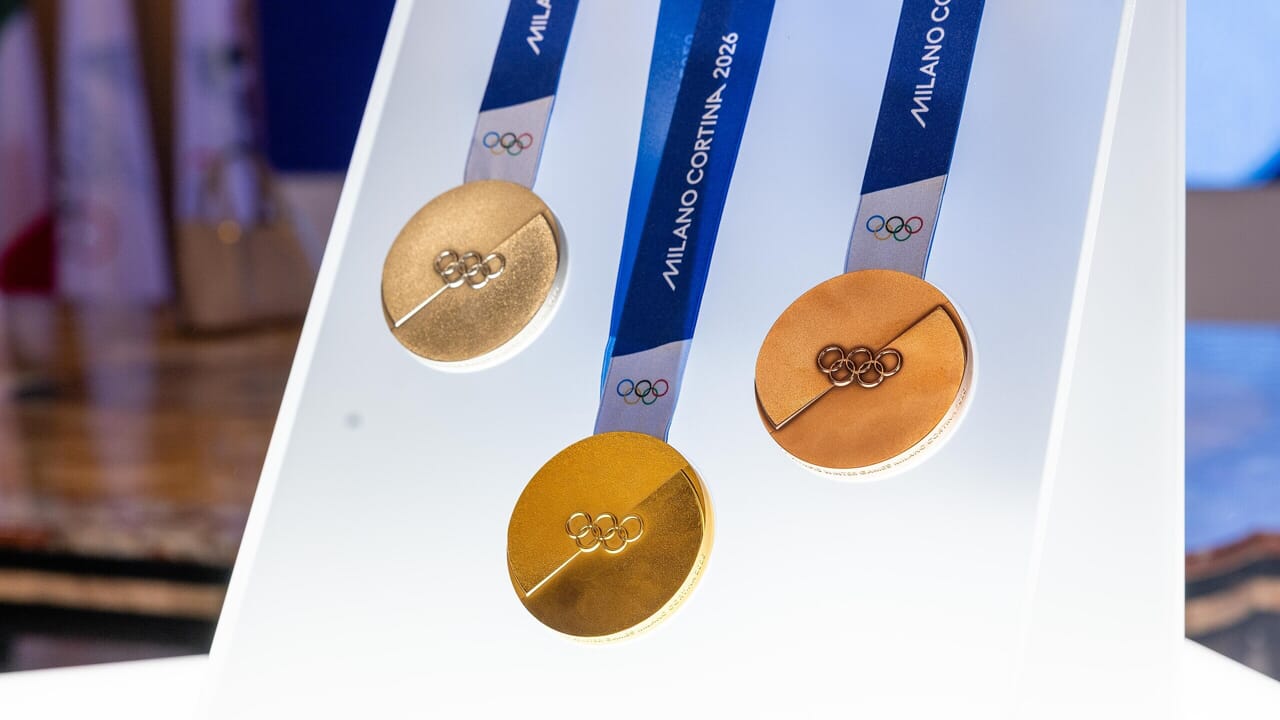 Milano Cortina 2026, medaglie rotte cosa è successo alle Olimpiadi e come verranno riparate