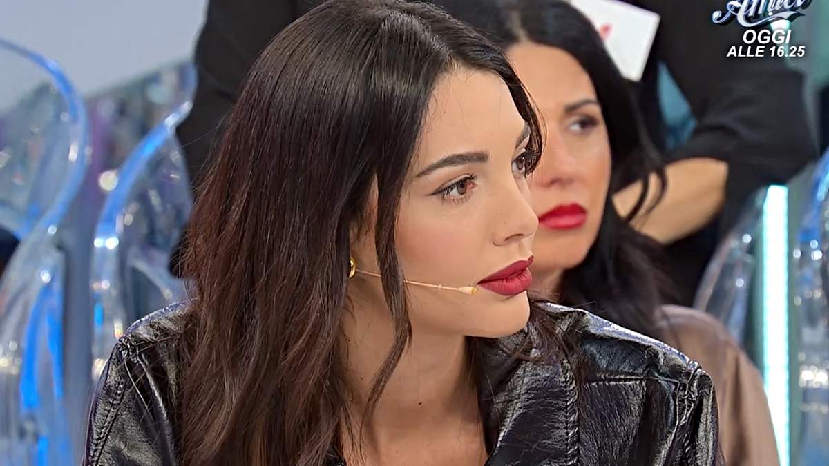 Uomini e Donne, nuovo corteggiatore conquista Sara Guadenzi