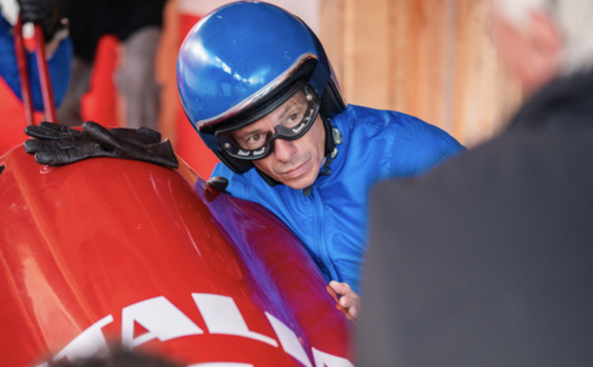 Giorgio Pasotti in una scena del film Rosso Volante