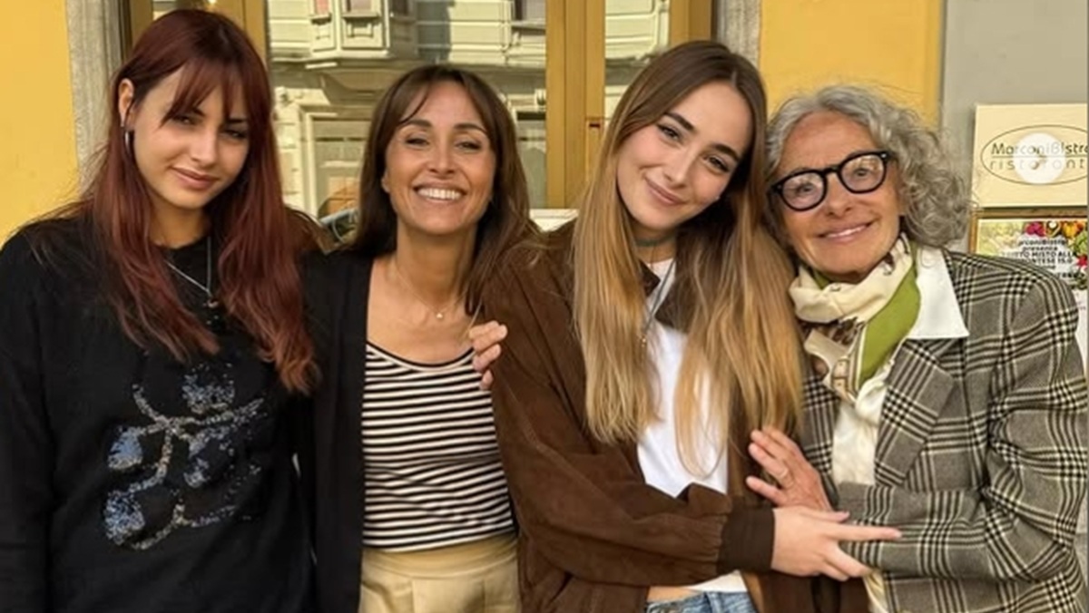 Benedetta Parodi e Fabio Caressa, chi sono i tre figli Matilde, Eleonora e Diego età, passioni e vita privata