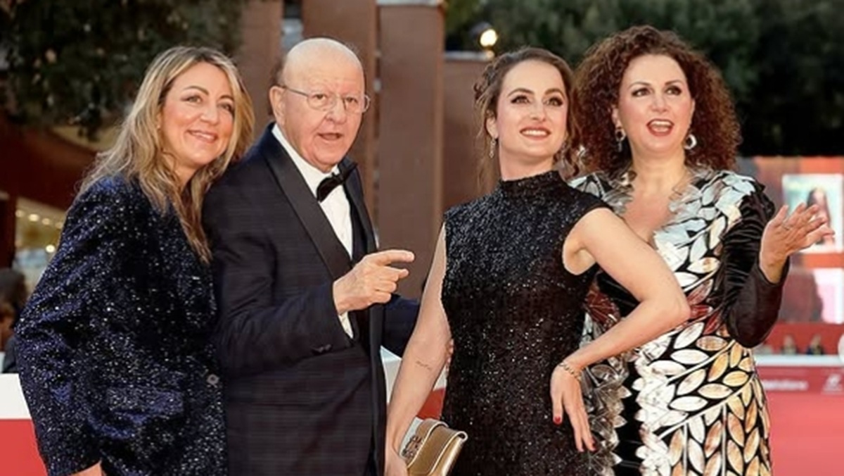 Massimo Boldi, chi sono le tre figlie Micaela, Manuela e Marta età, vita privata e cosa fanno oggi