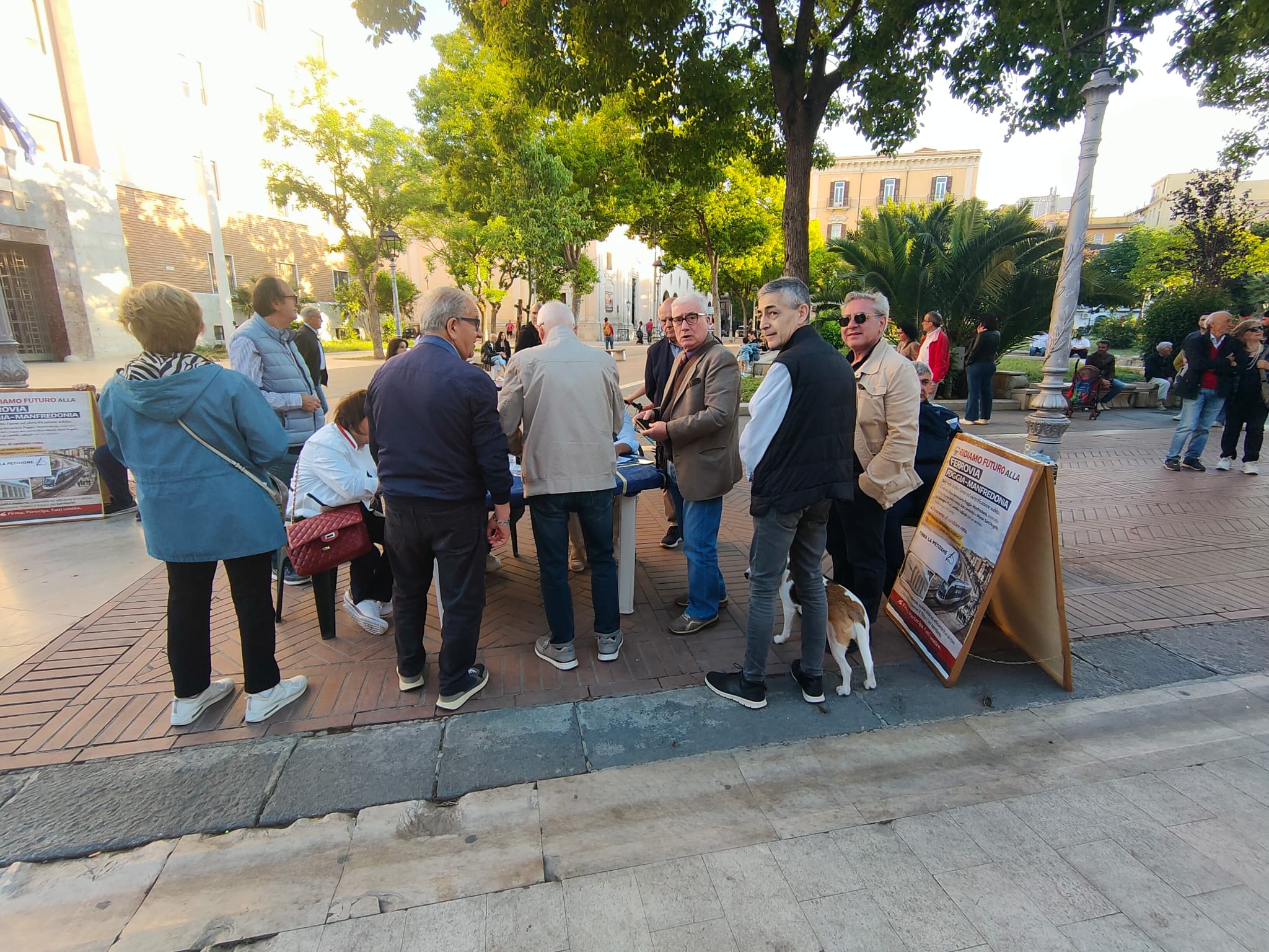 ferrovia foggia manfredonia 232 boom di firme per la petizione sul rilancio della linea storica da Ilsipontino.net ferrovia foggia manfredonia 232 boom di firme per la petizione sul rilancio della linea storica