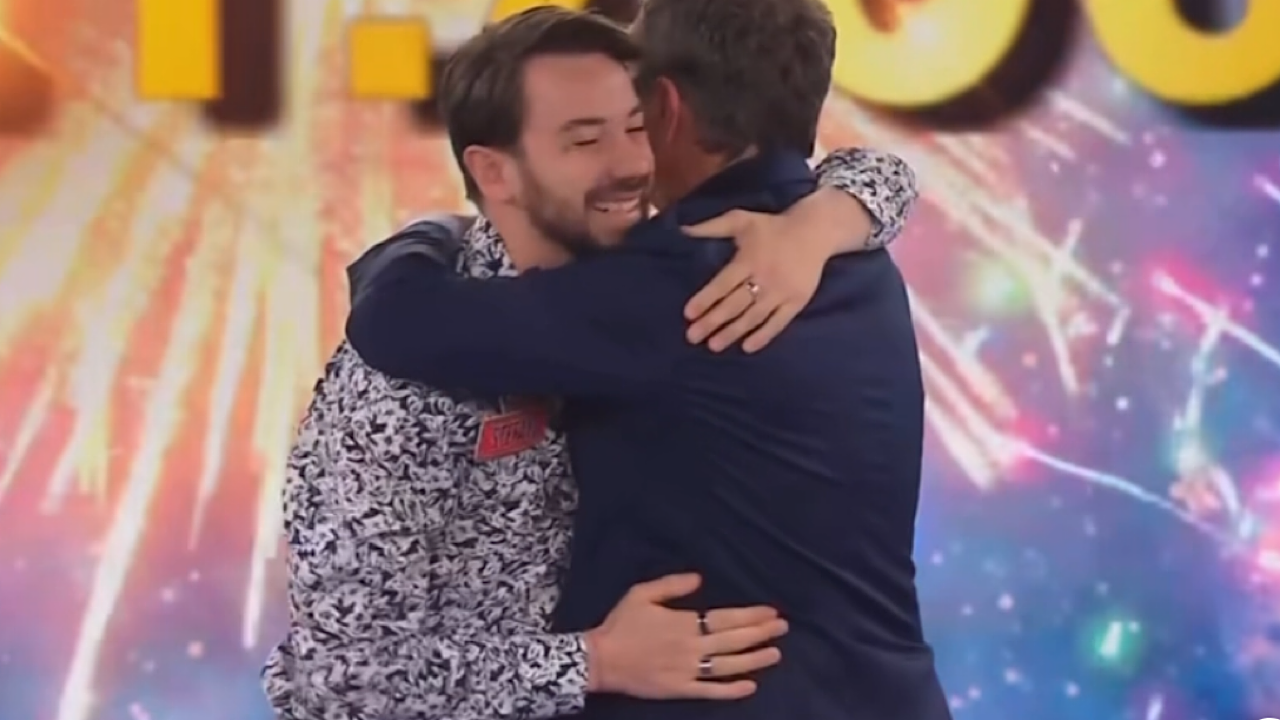 l8217eredit224 festeggia stefano la vittoria e la dedica al nonno emozionano il pubblico da Ilsipontino.net l8217eredit224 festeggia stefano la vittoria e la dedica al nonno emozionano il pubblico