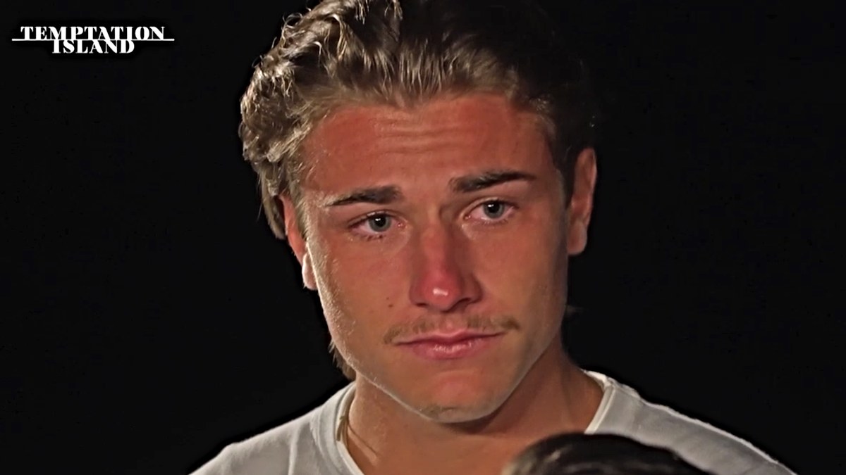 Gabriele disperato per Sara a Temptation Island, l'amaro sfogo