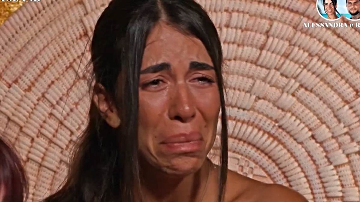 Temptation Island, la vicinanza di Rosario a Giada fa crollare Alessandra