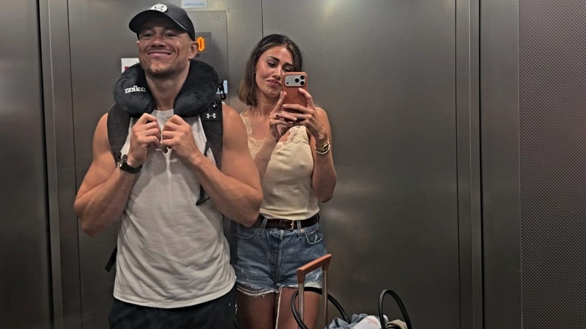 Belen Rodriguez, lo scatto con il fidanzato Gaetano fa discutere