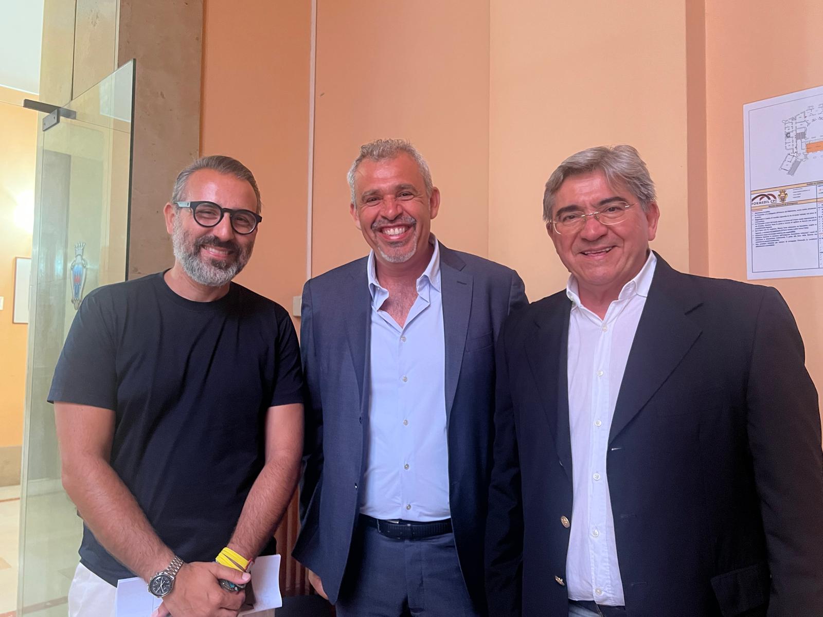strade rurali e sviluppo agricolo citt224 protagonista in prima linea accanto al consigliere scapato da Ilsipontino.net strade rurali e sviluppo agricolo citt224 protagonista in prima linea accanto al consigliere scapato