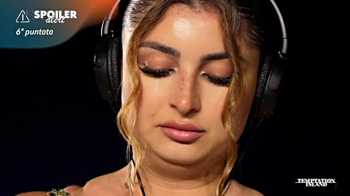 spoiler temptation island sabrina vede un video e scoppia a piangere cosa ha fatto giovanni da Ilsipontino.net spoiler temptation island sabrina vede un video e scoppia a piangere cosa ha fatto giovanni