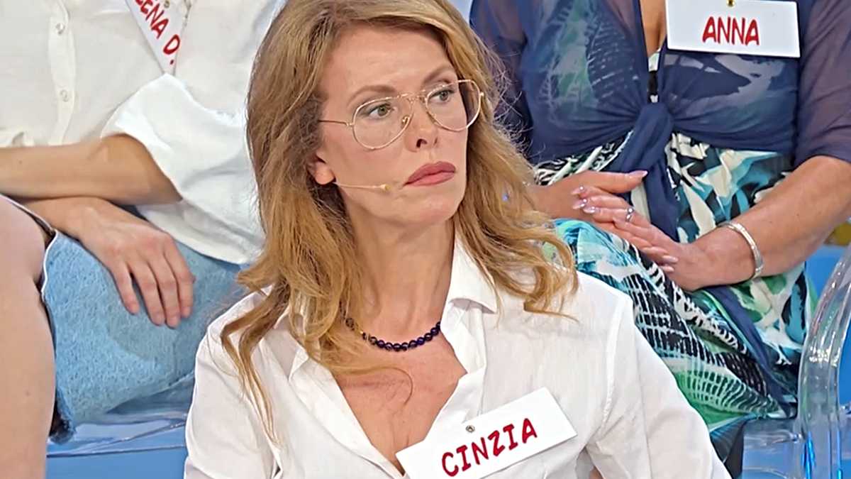 uomini e donne ex cavaliere si dichiara con cinzia paolini mi piace tanto da Ilsipontino.net uomini e donne ex cavaliere si dichiara con cinzia paolini mi piace tanto