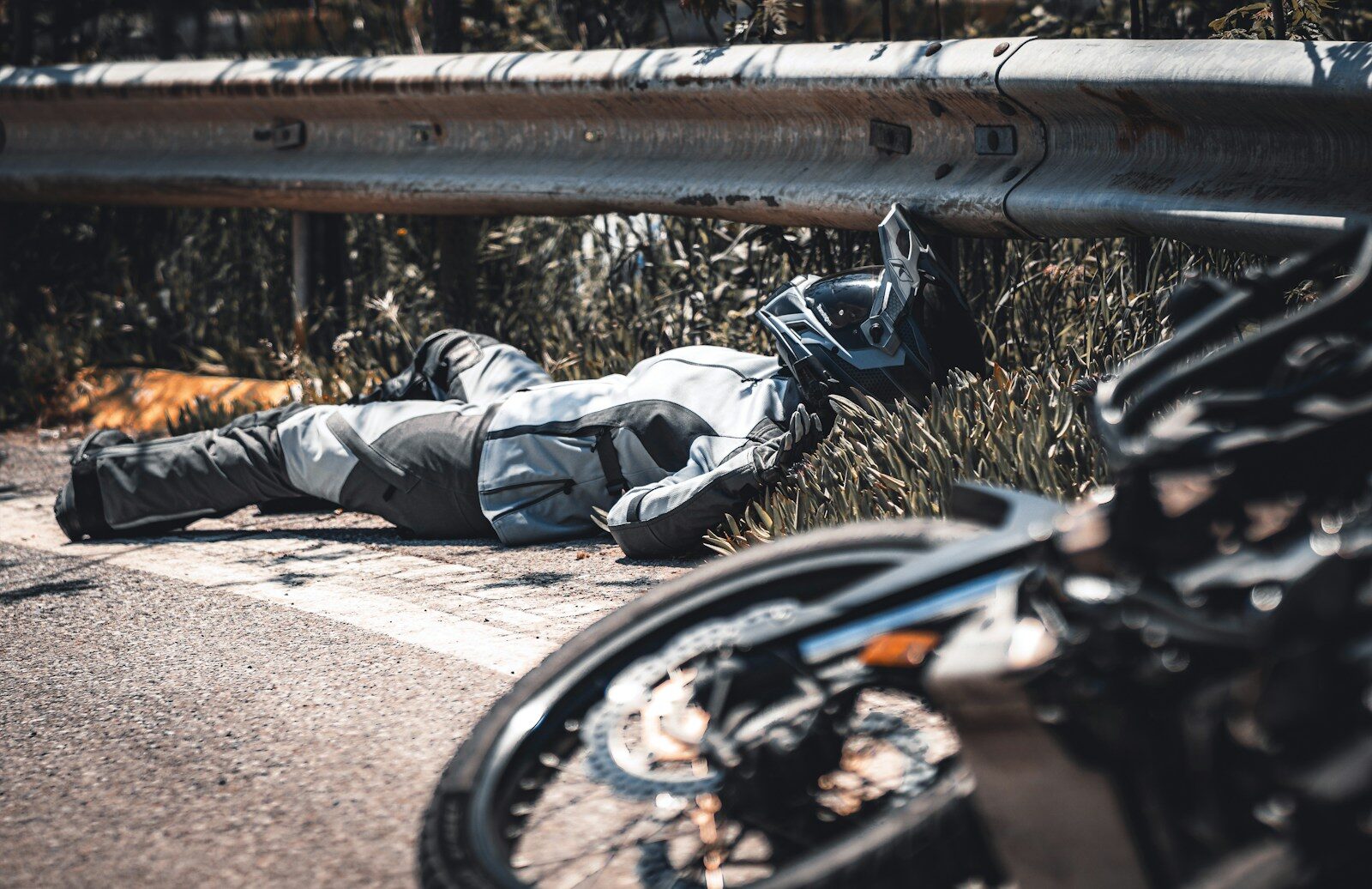 bari il 19enne alessandro longo muore in sella alla sua moto da Ilsipontino.net bari il 19enne alessandro longo muore in sella alla sua moto