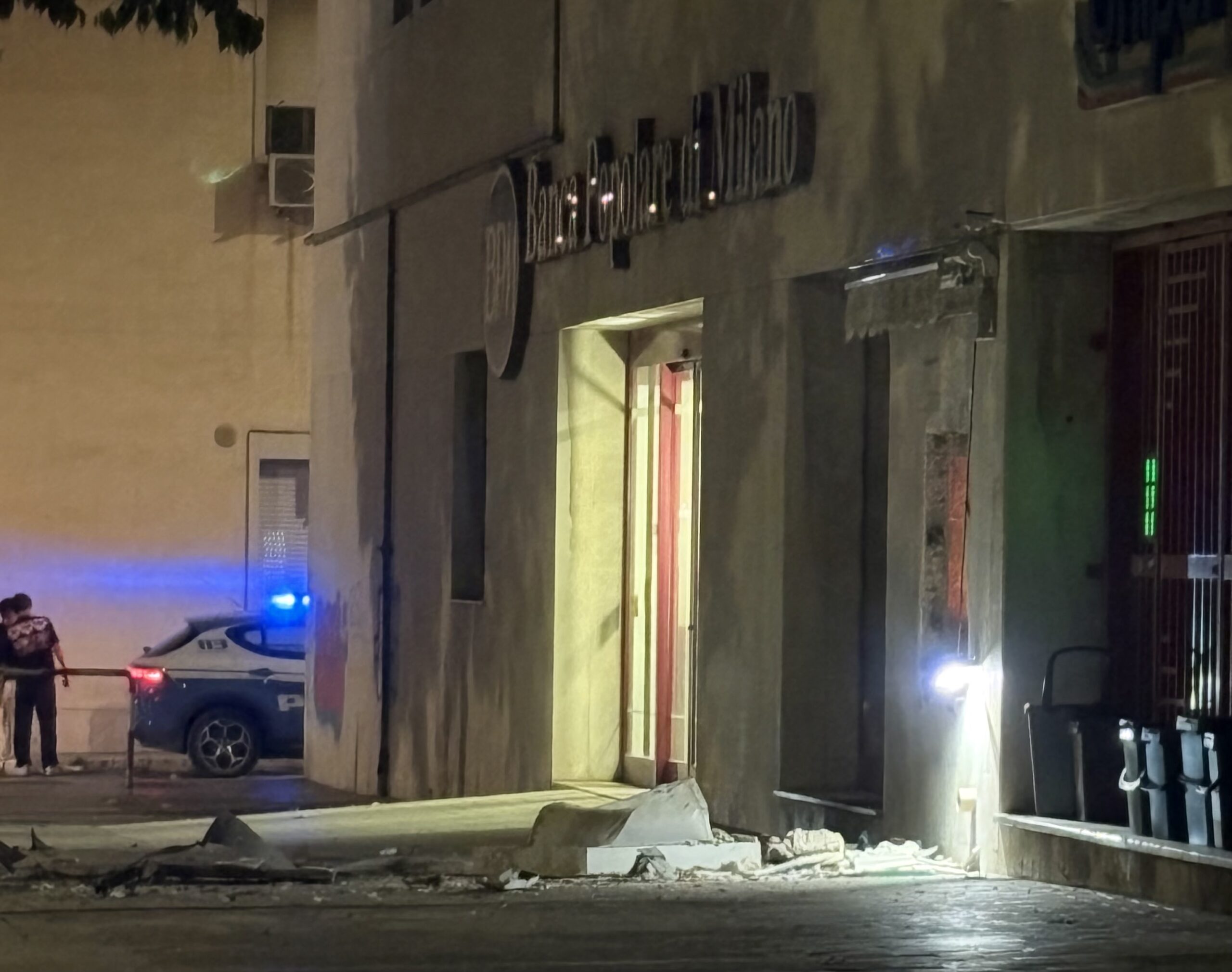 nuovo assalto ad un bancomat a manfredonia la marca ad ansa citt224 ferita in un giorno di festa da Ilsipontino.net nuovo assalto ad un bancomat a manfredonia la marca ad ansa citt224 ferita in un giorno di festa