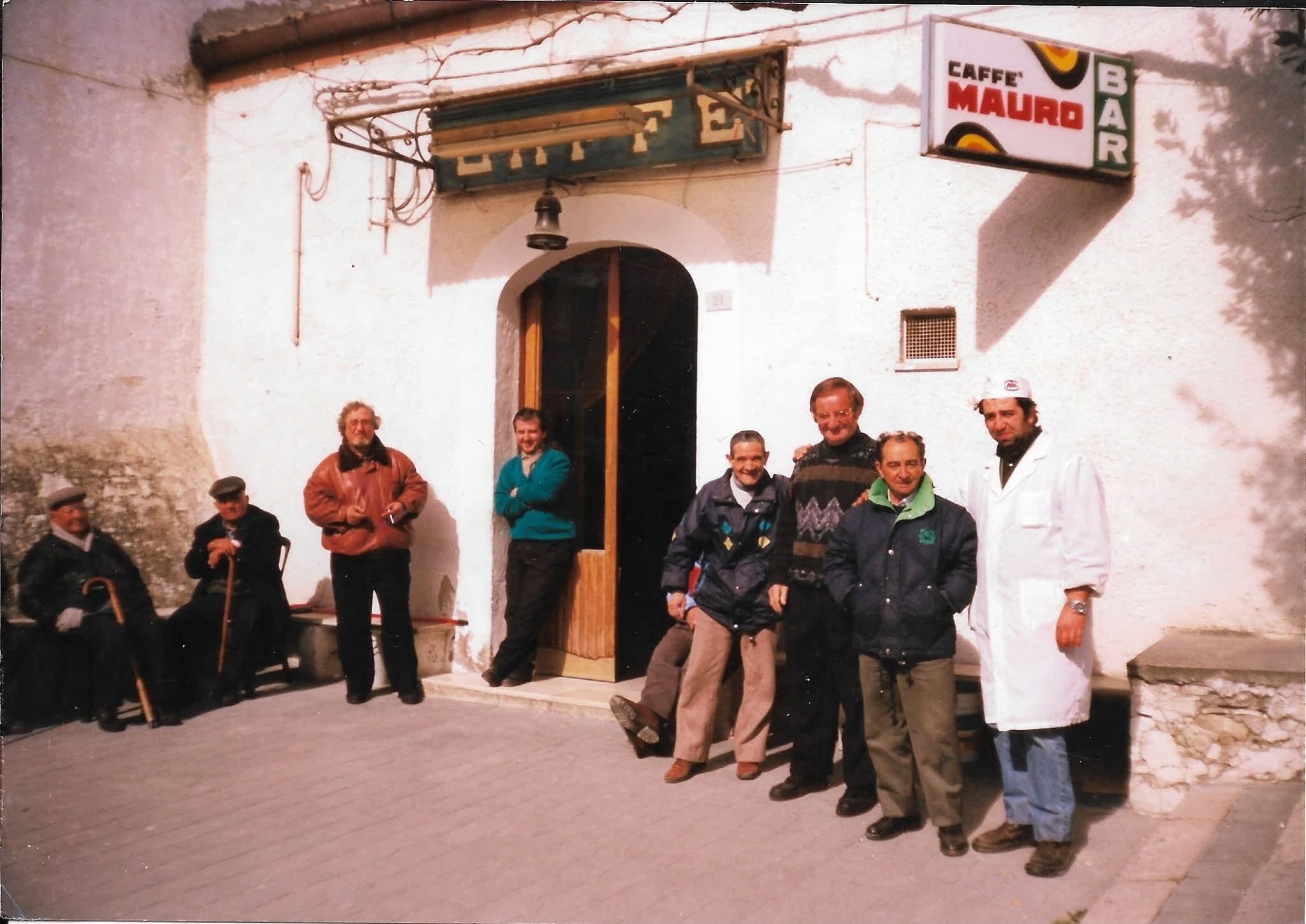il bar caff232 chiude dopo 138 anni ma pietramontecorvino non si rassegna da Ilsipontino.net il bar caff232 chiude dopo 138 anni ma pietramontecorvino non si rassegna