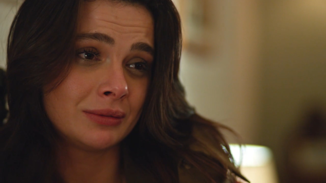 Alya di Far Away (Screen Mediaset Infinity)