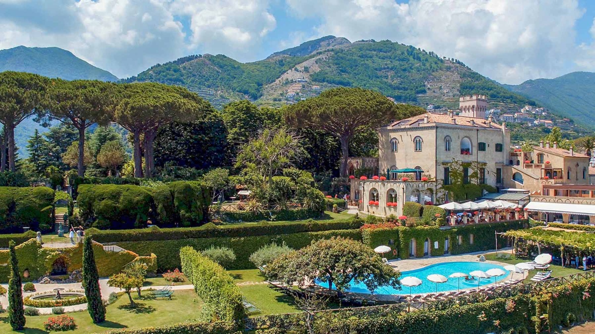 Villa Cimbrone, la location del matrimonio di Ilary Blasi e Bastian Muller prezzi, suite e servizi di lusso