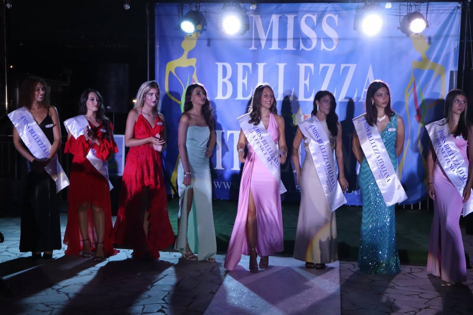 la finale di miss bellezza italiana a zapponeta da Ilsipontino.net la finale di miss bellezza italiana a zapponeta