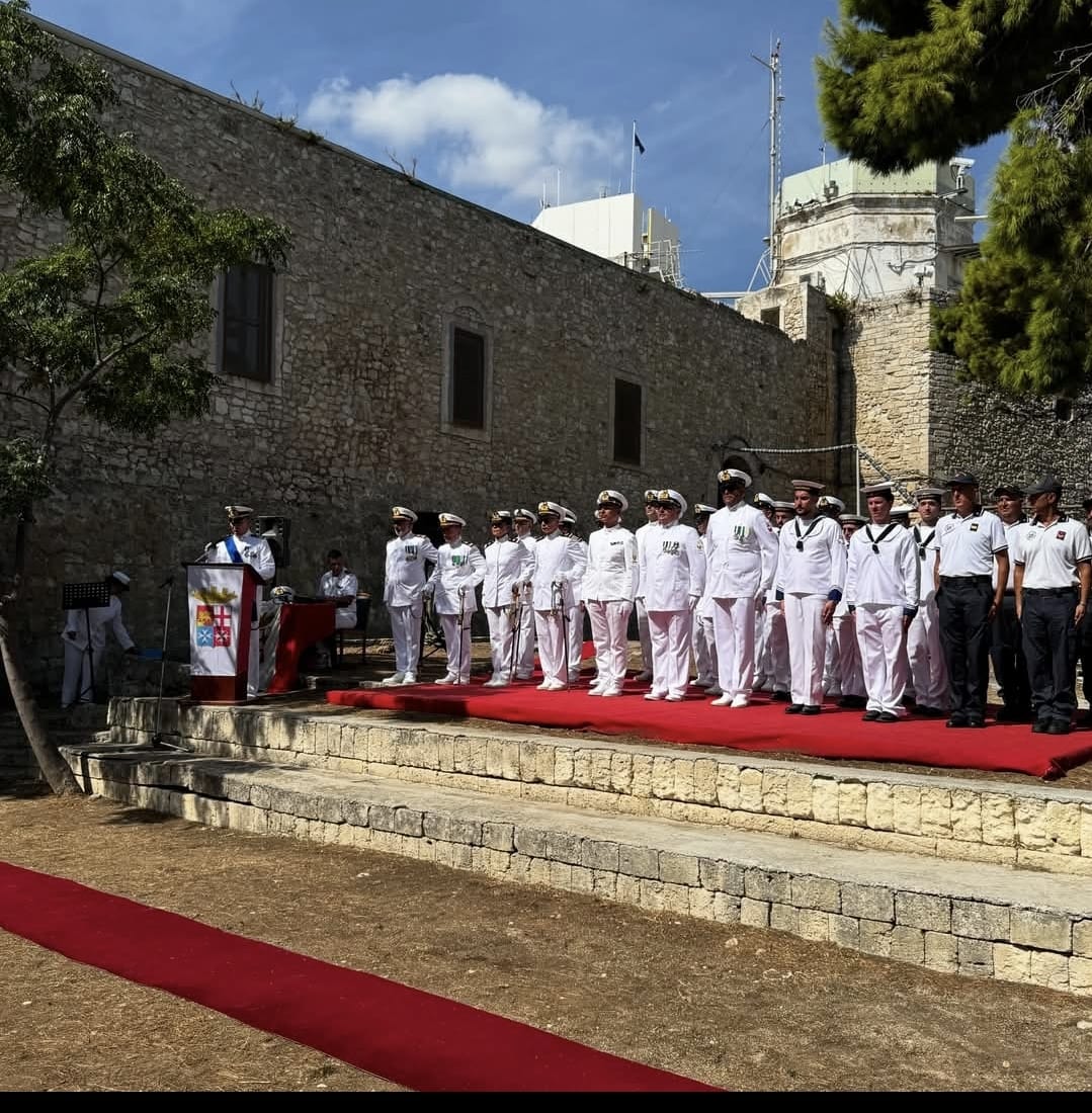 cambio al comando dell8217ufficio circondariale marittimo di vieste da Ilsipontino.net cambio al comando dell8217ufficio circondariale marittimo di vieste