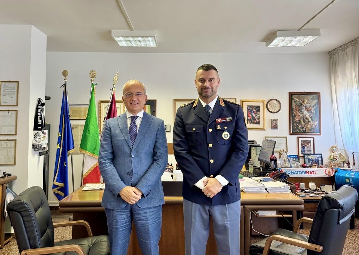 nuovo dirigente della polizia stradale di foggia da Ilsipontino.net nuovo dirigente della polizia stradale di foggia