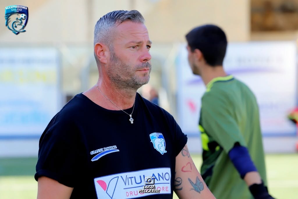 giudice sportivo quattro giornate al preparatore dei portieri del manfredonia da Ilsipontino.net giudice sportivo quattro giornate al preparatore dei portieri del manfredonia