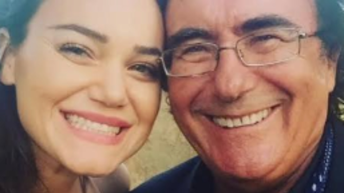 foto al bano carrisi